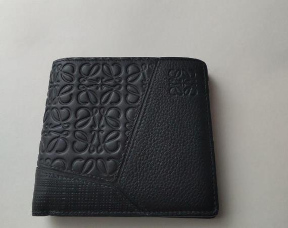 超美品 LOEWE PUZZLE BI-FOLD WALLET ブラック ロエベ の通販はau PAY